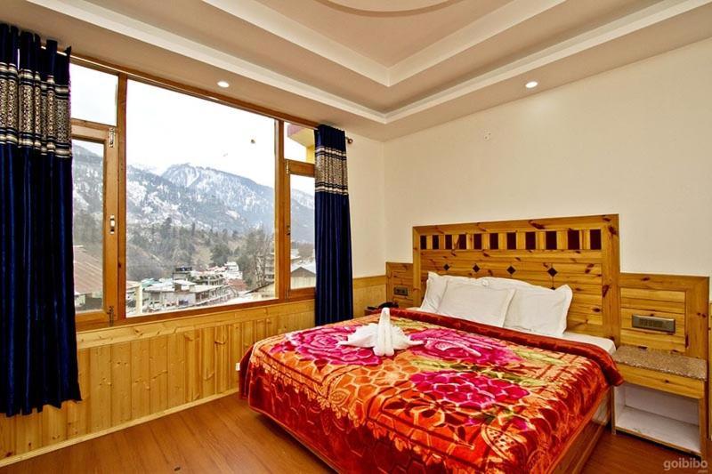 Hotel Uday Himalaya Manāli Dış mekan fotoğraf